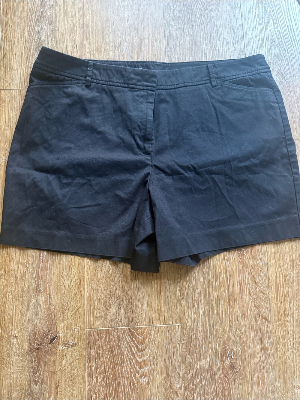 Talbots Perfect Short Black Women Tailored Shorts Classic Summer Staple Spandex